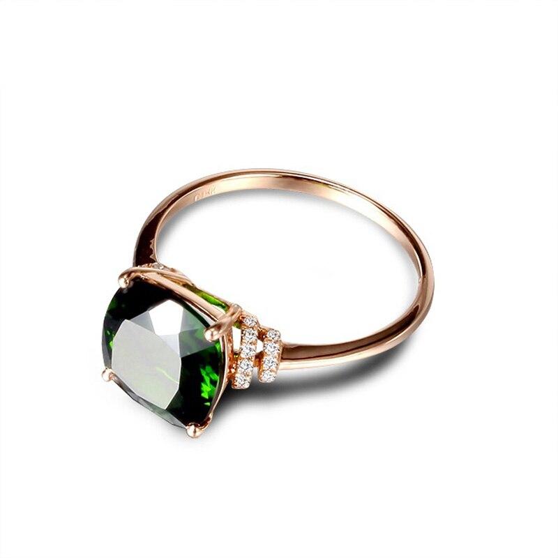 Emerald Crystal Fashion Ring